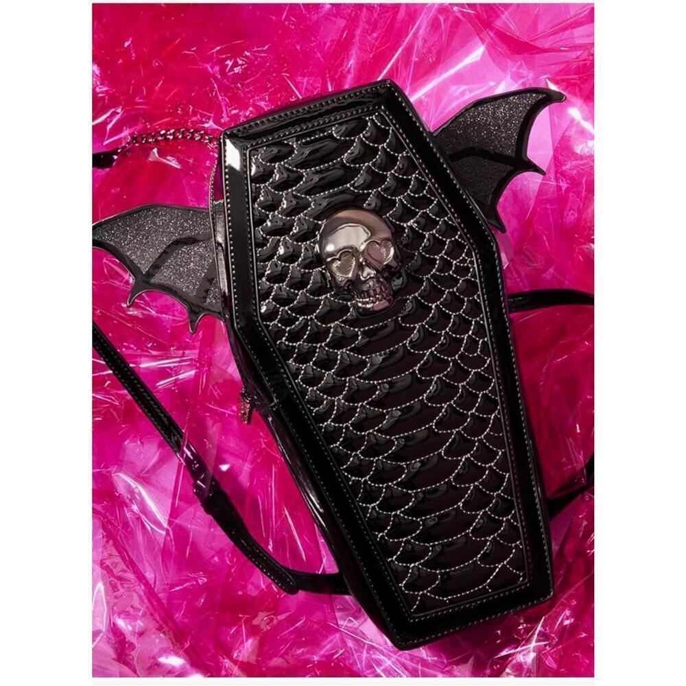 Betsey johnson patent leather kitsch coffin bat to the bone  backpack bag purse - Picture 2 of 16